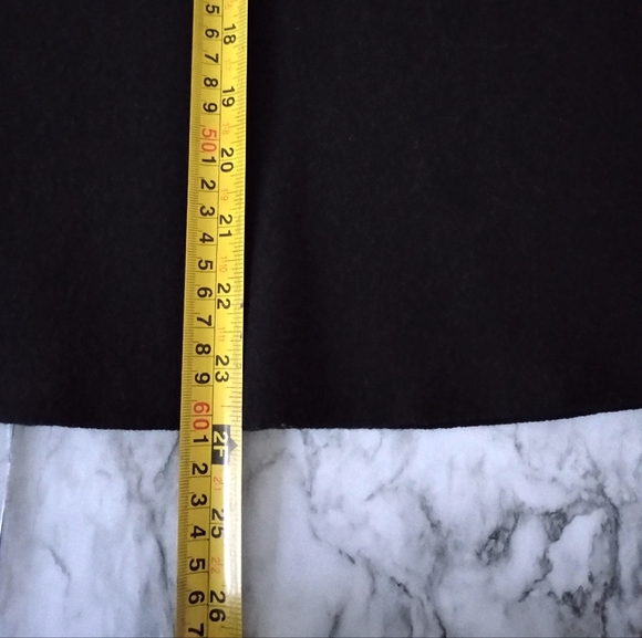 NWT Luna Black Faux Wool Skirt With Beaded Embellishments Size 2X - Picture 10 of 10